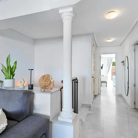 Casa Aloha With Pool In Puerto Banus Close To And Golf ماربيا