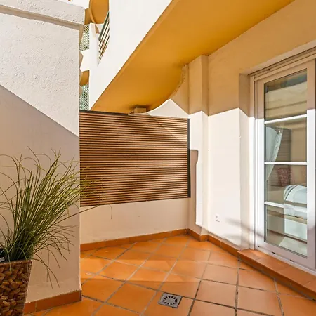 Casa Aloha With Pool In Puerto Banus Close To And Golf ماربيا