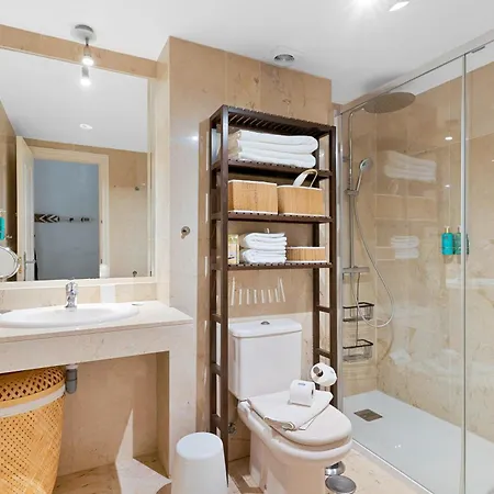 Casa Aloha With Pool In Puerto Banus Close To And Golf ماربيا